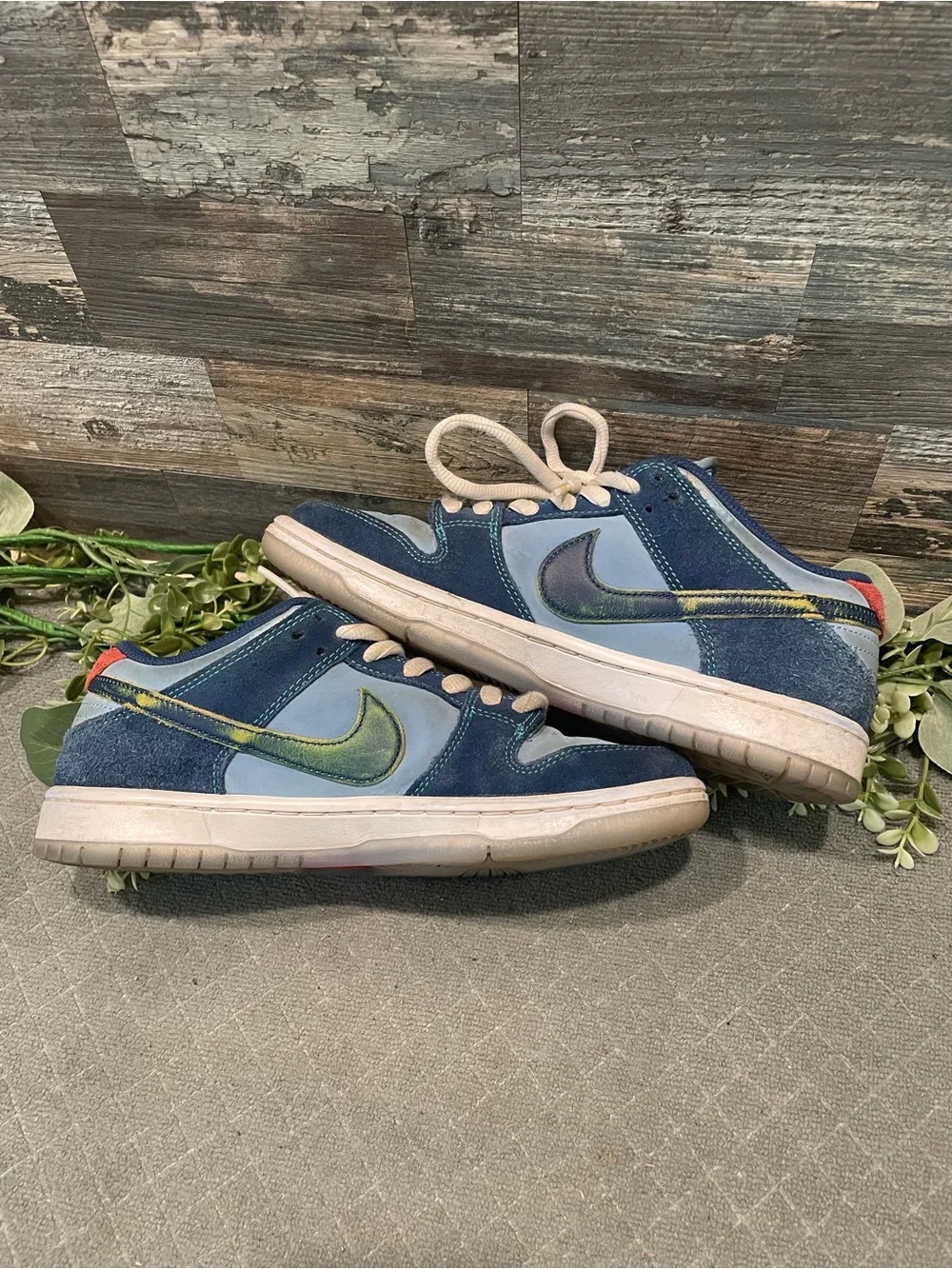 Nike Dunk SB Low Pro 